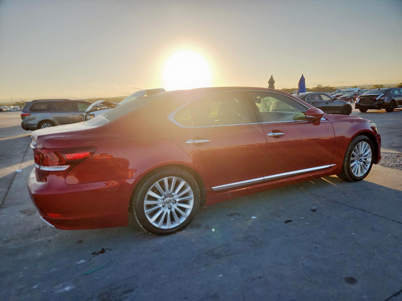 2014 LEXUS LS 460