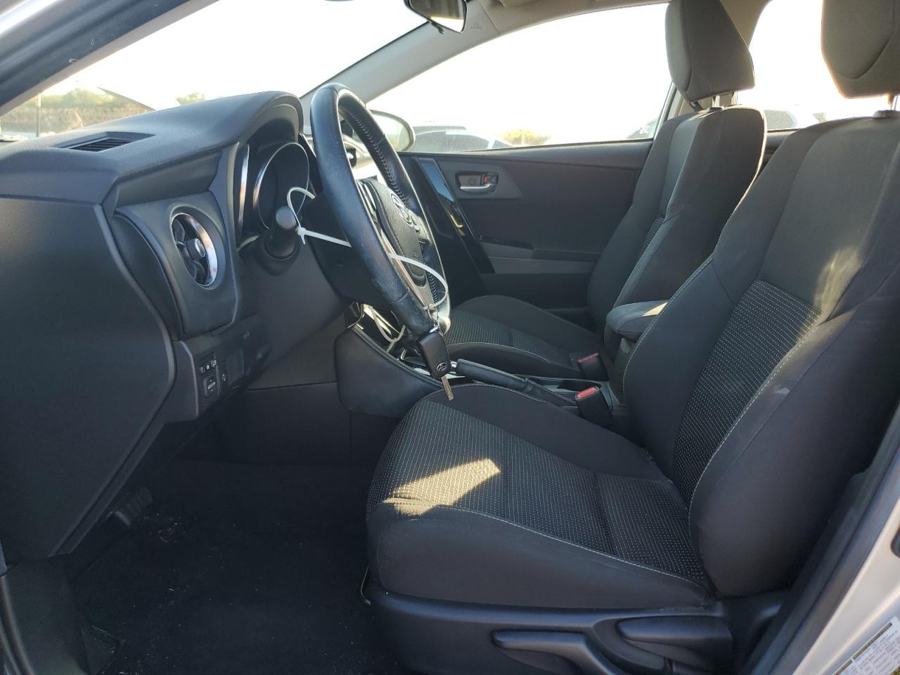 2018 TOYOTA COROLLA