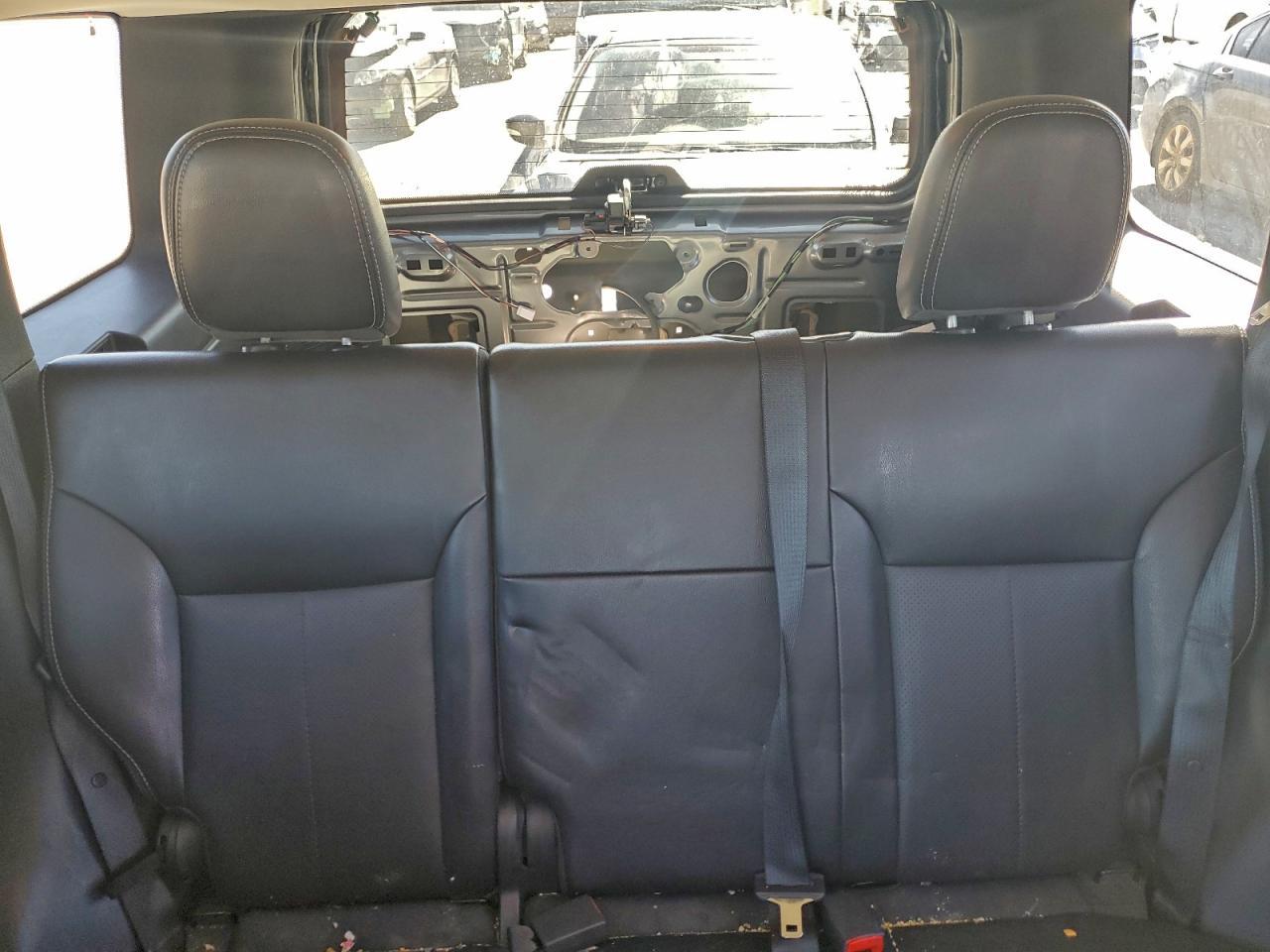 2012 JEEP Liberty