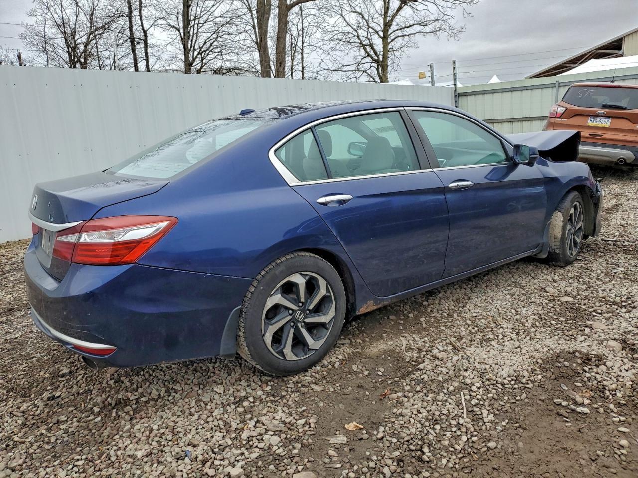 2016 HONDA ACCORD