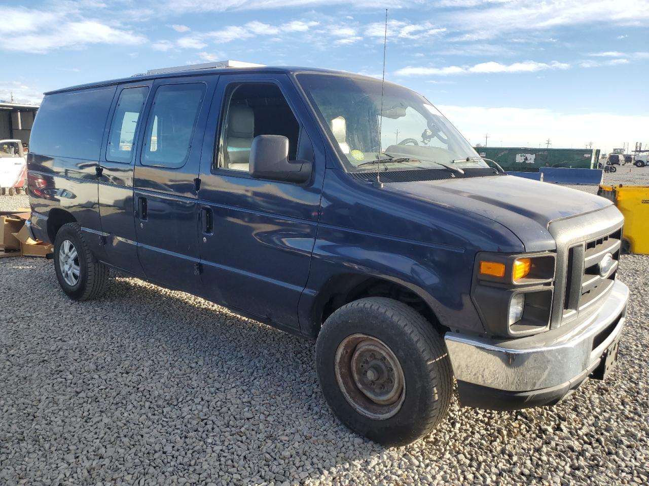 2009 FORD ECONOLINE