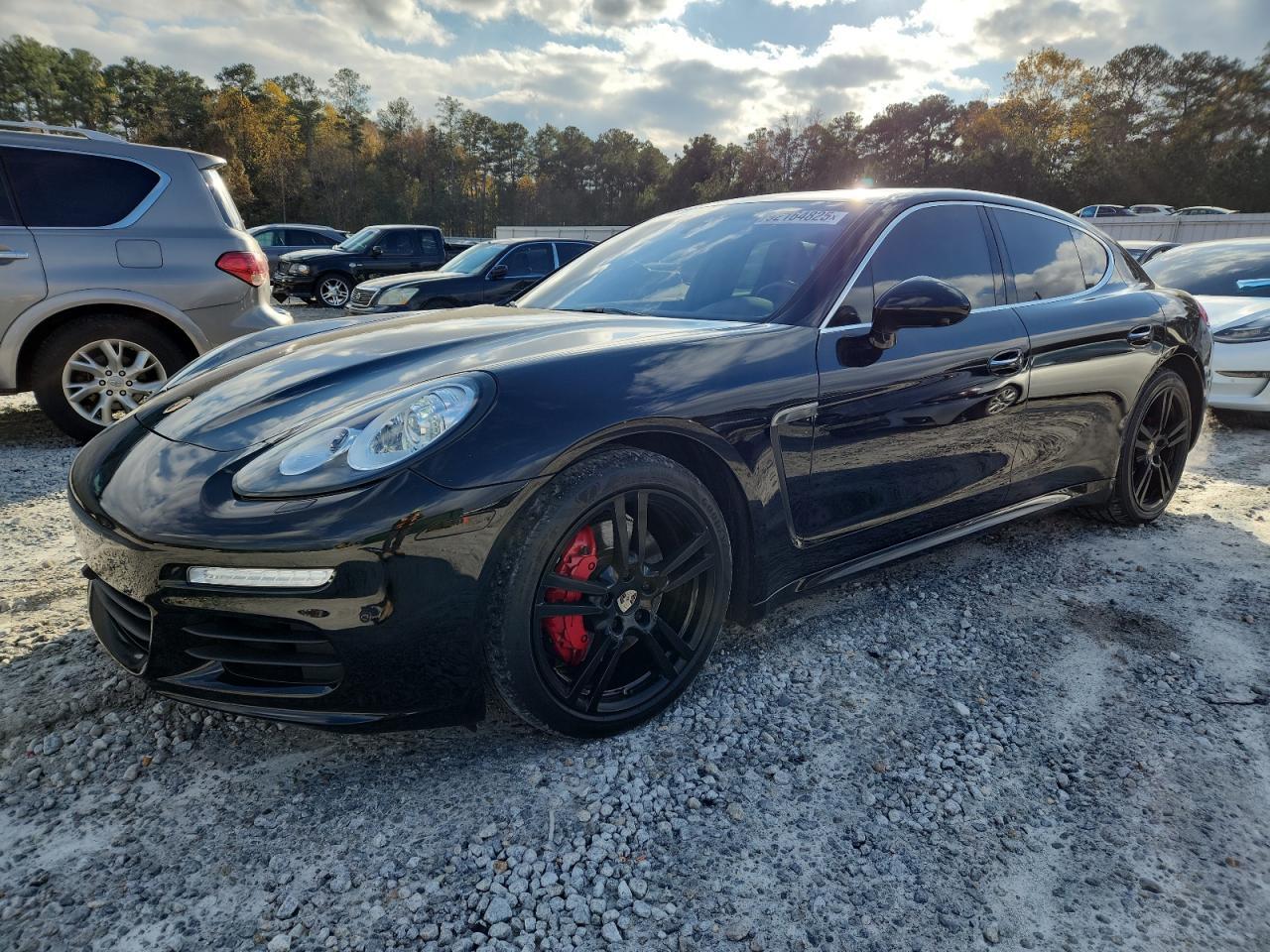2014 PORSCHE Panamera