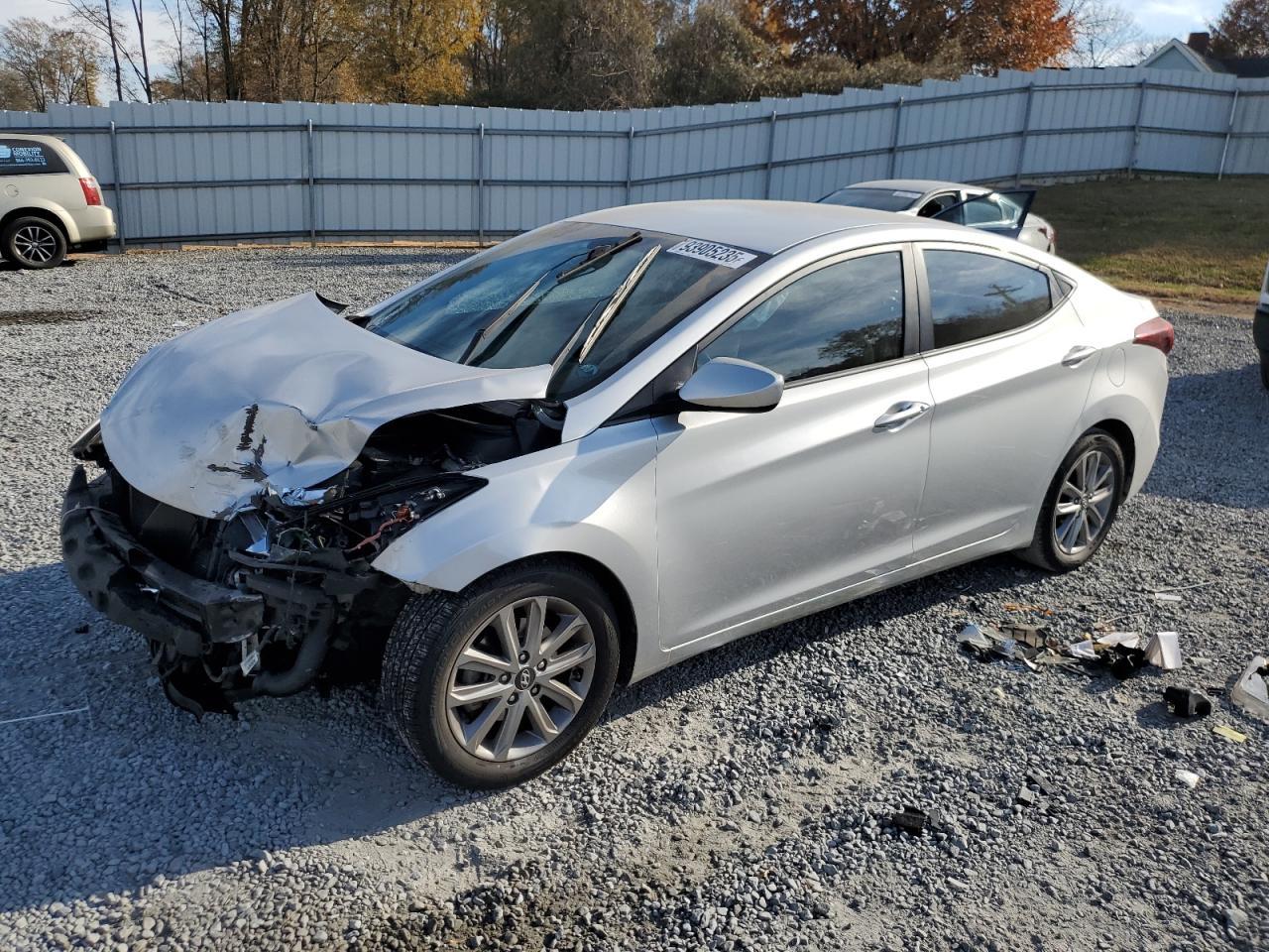 2016 HYUNDAI ELANTRA