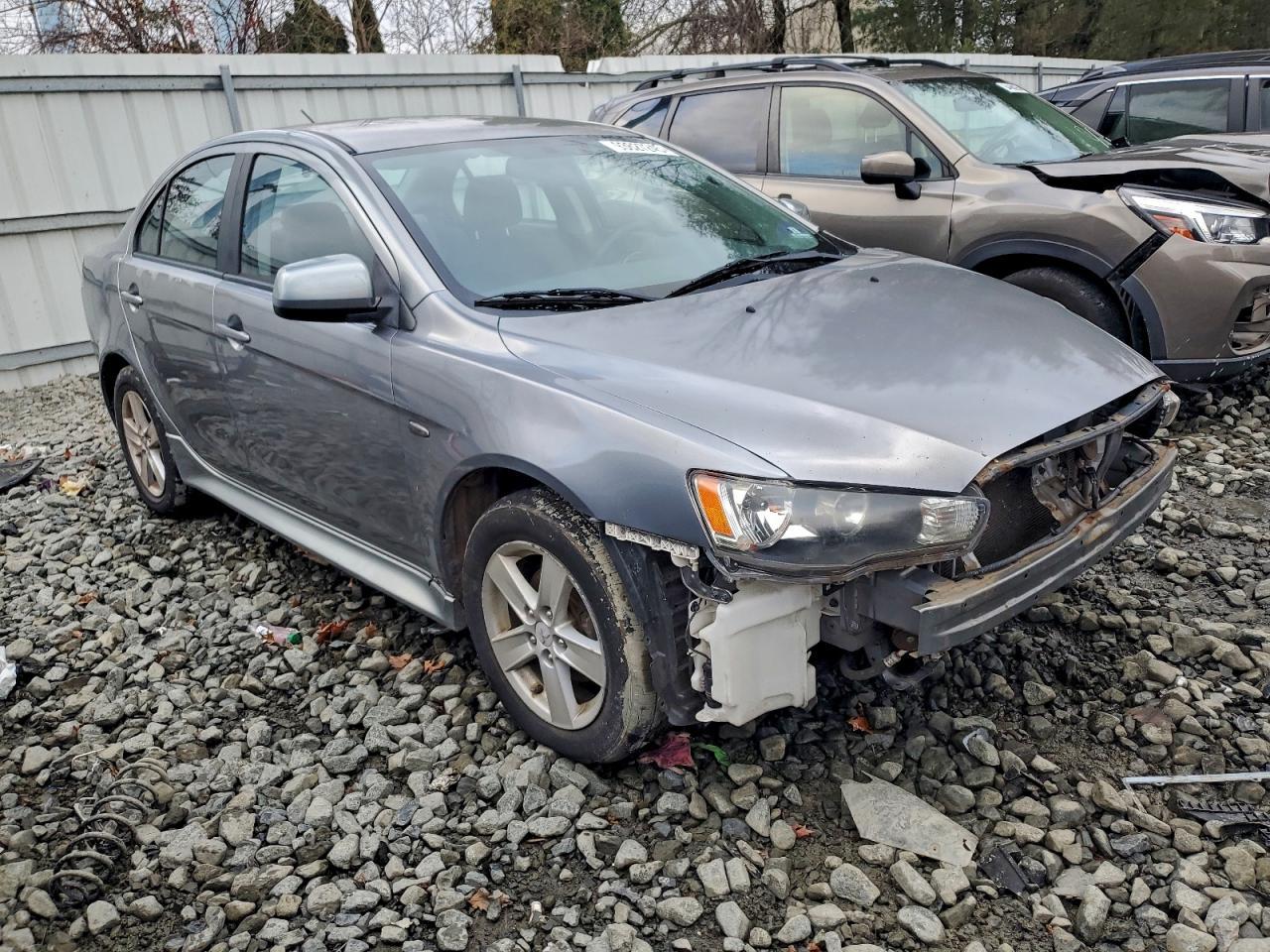 2013 MITSUBISHI LANCER