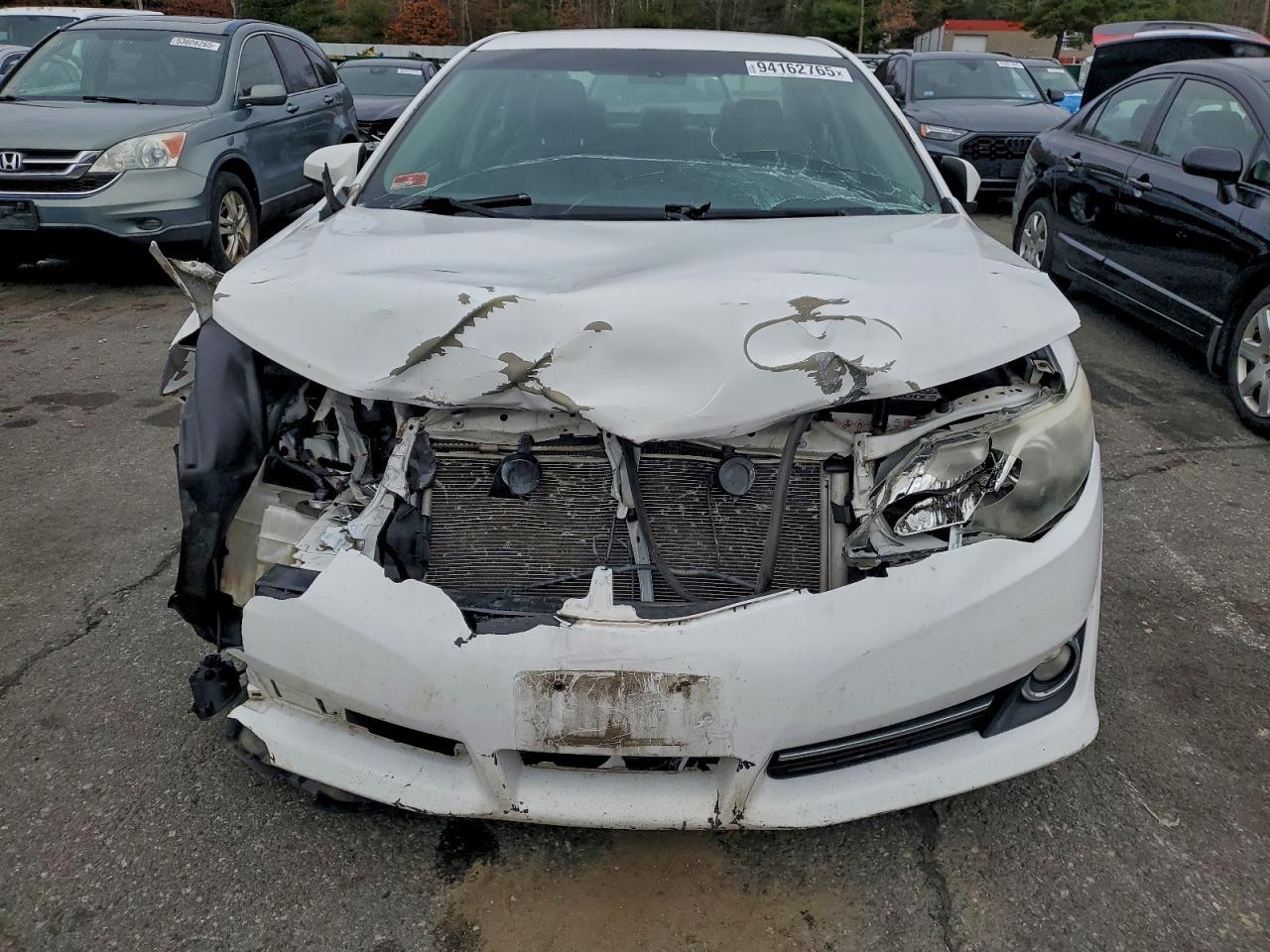 2013 TOYOTA CAMRY