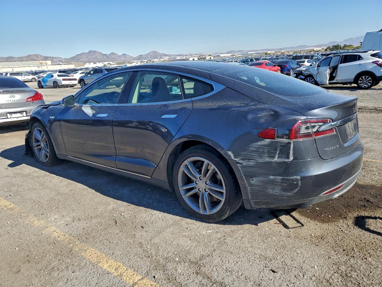 2015 TESLA MODEL S
