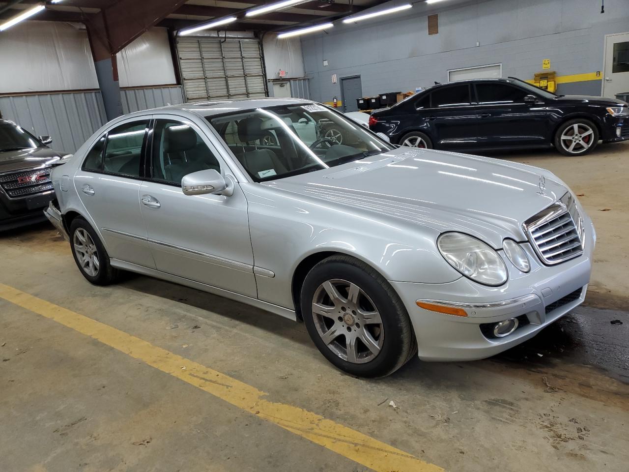2008 MERCEDES-BENZ E-Class