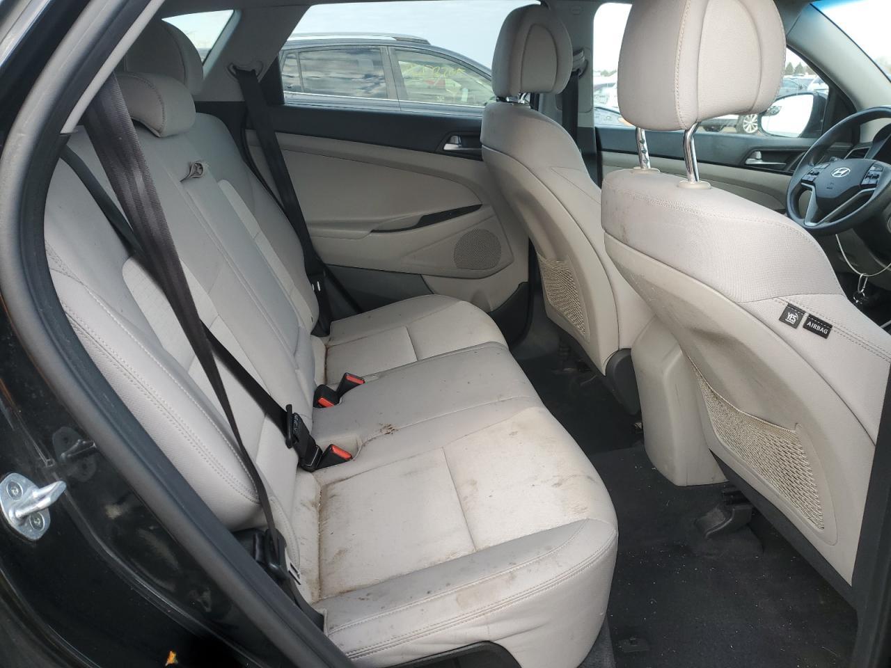 2017 HYUNDAI TUCSON