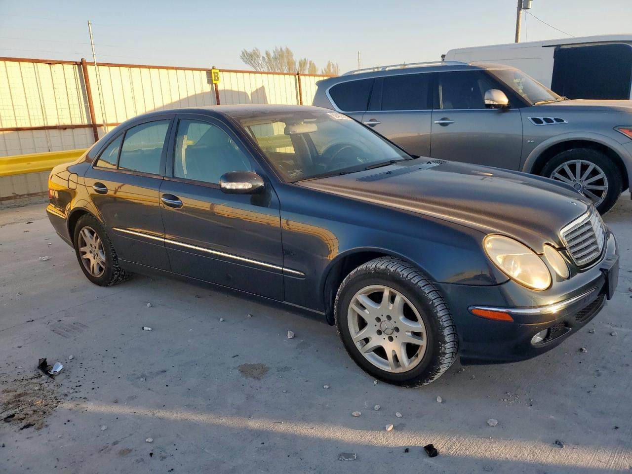 2003 MERCEDES-BENZ E-Class