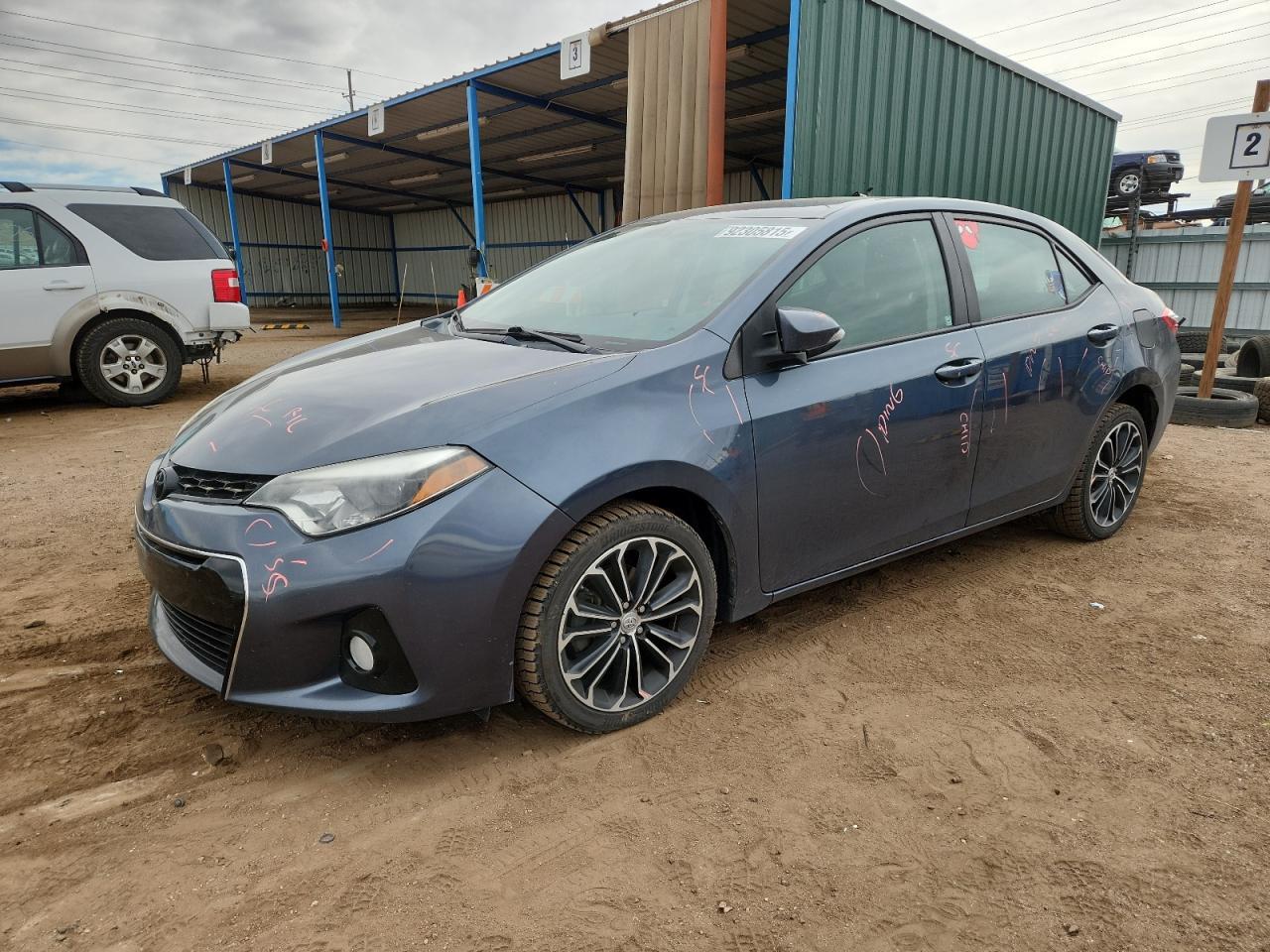 2015 TOYOTA COROLLA