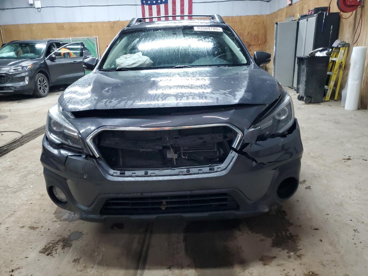 2019 SUBARU Outback