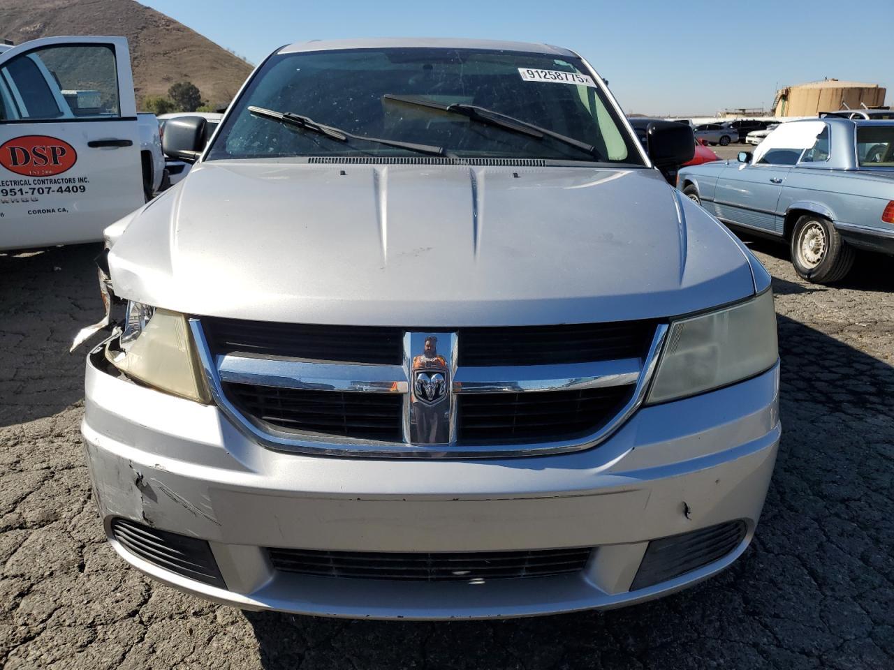 2009 DODGE JOURNEY