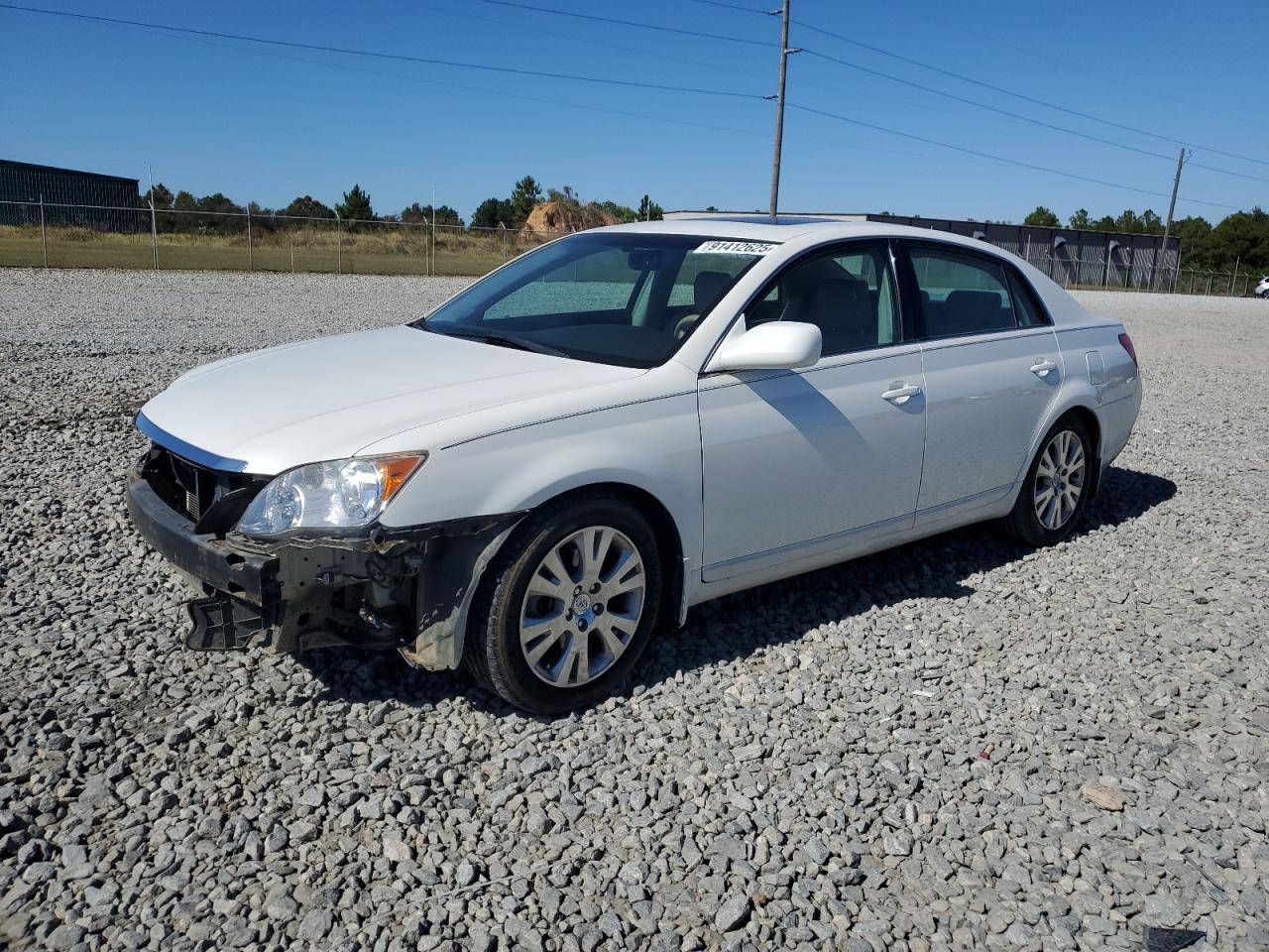 2010 TOYOTA Avalon
