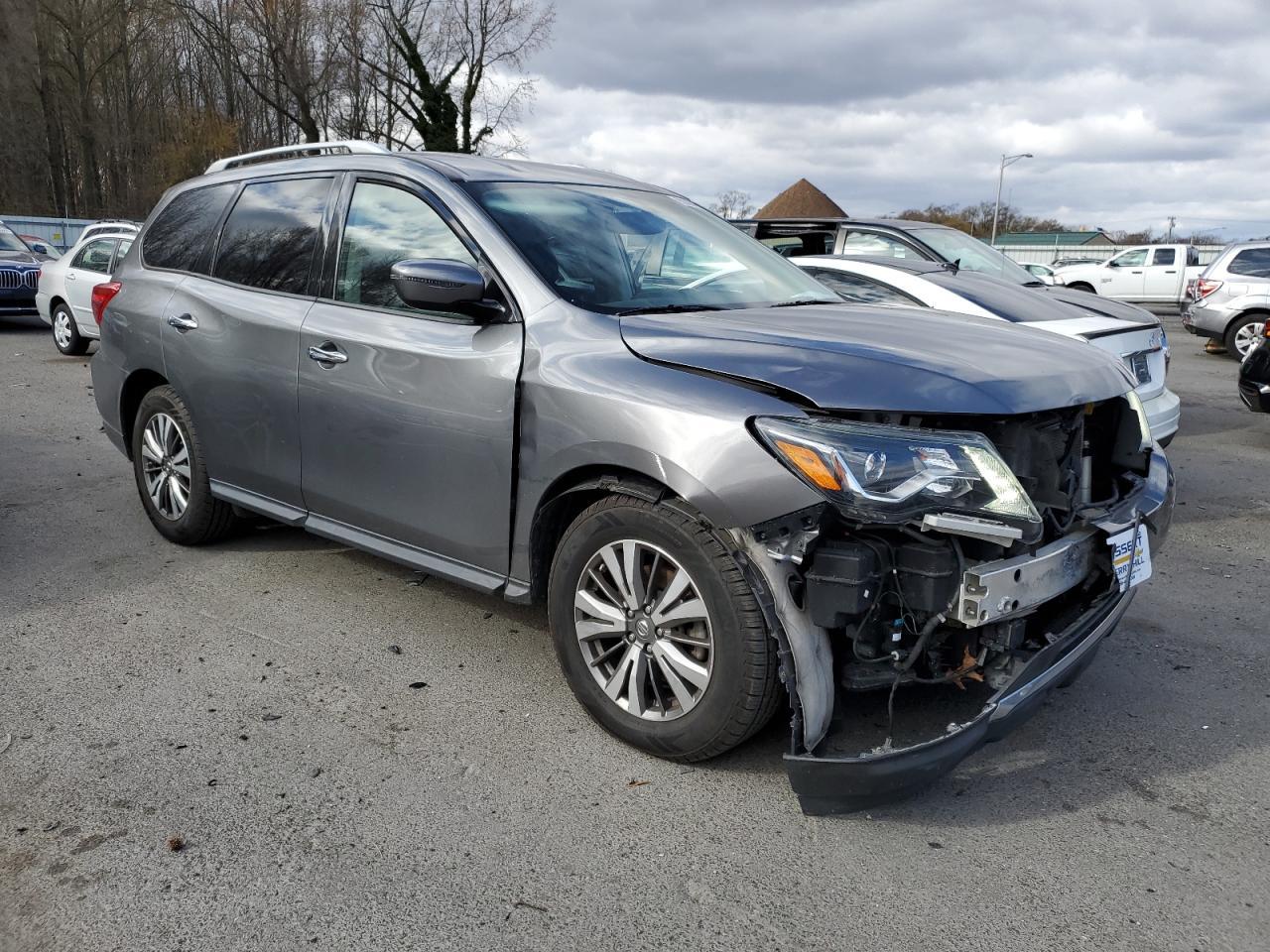 2018 NISSAN PATHFINDER