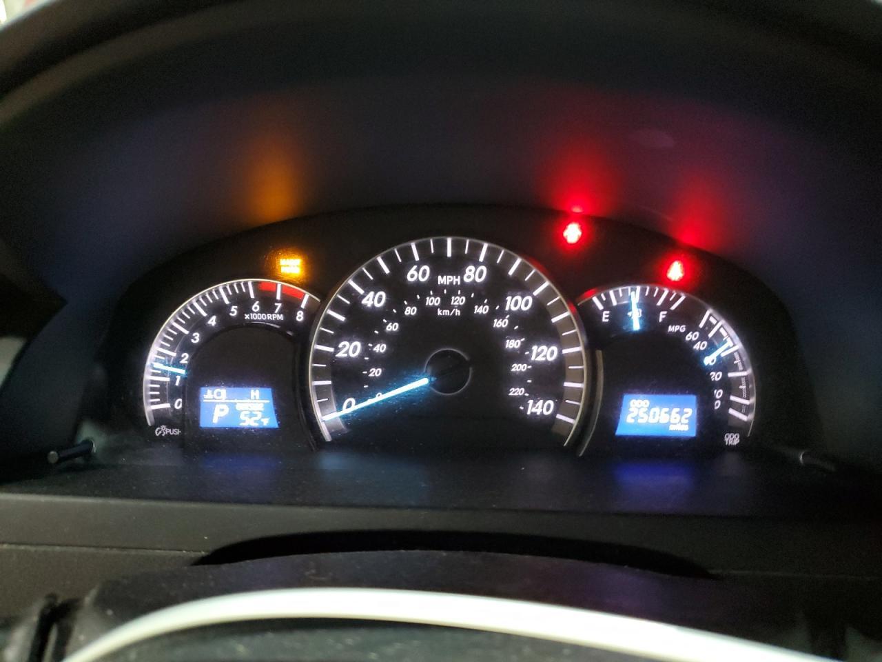 2012 TOYOTA CAMRY