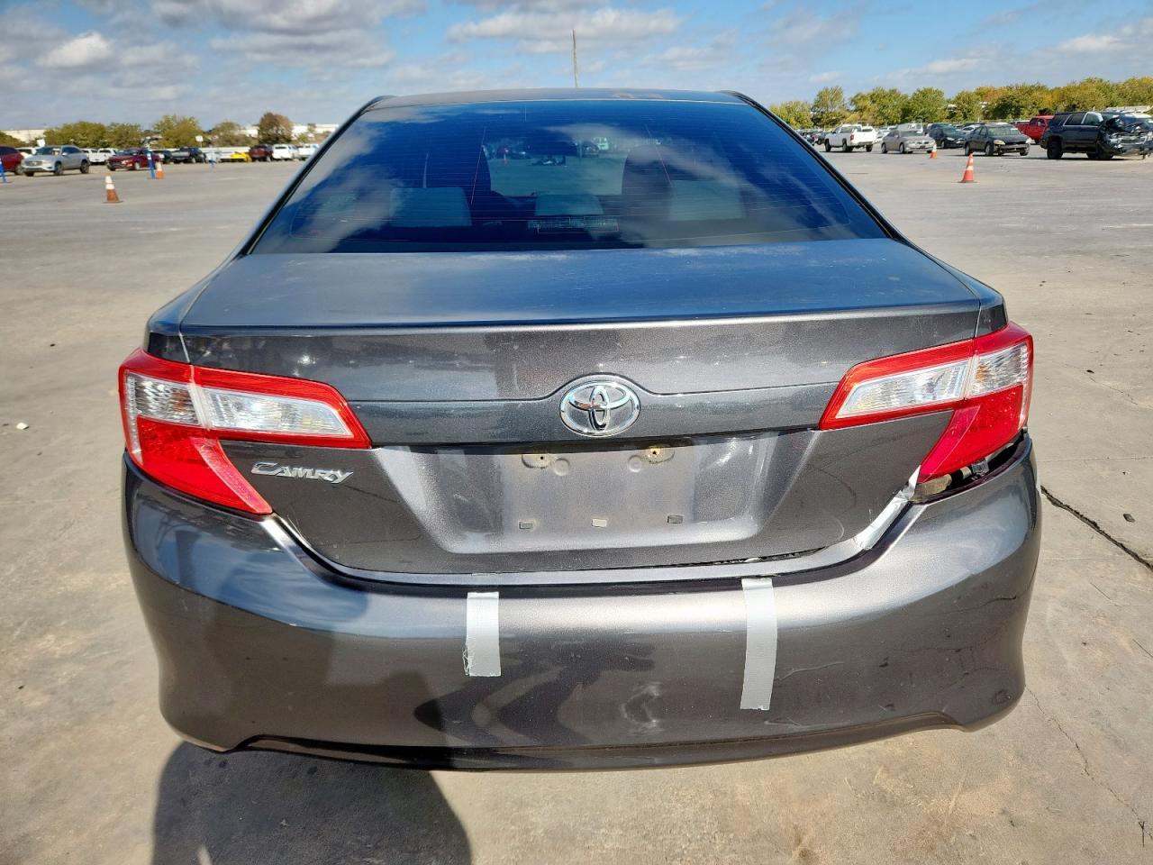 2012 TOYOTA CAMRY