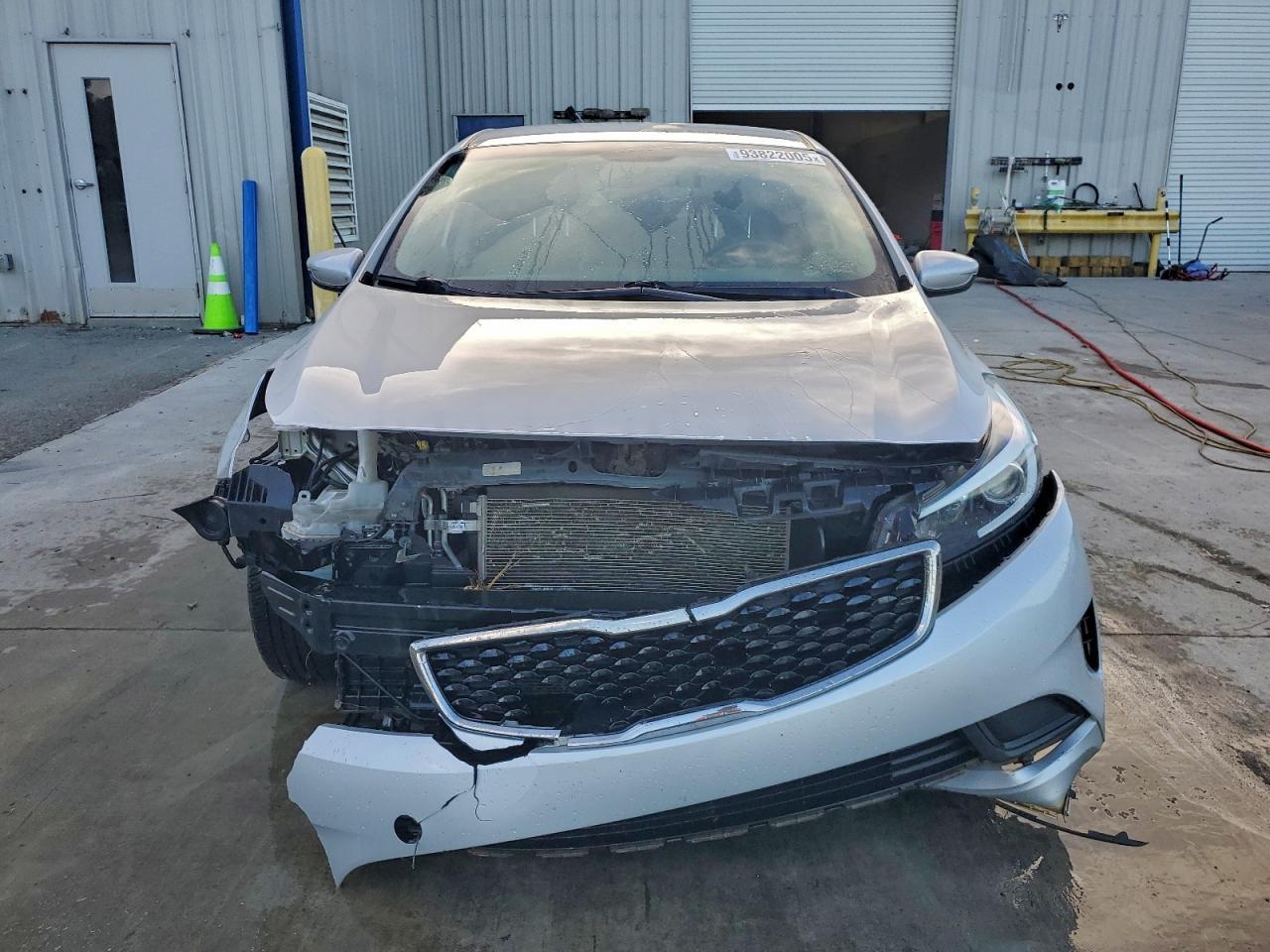 2017 KIA FORTE