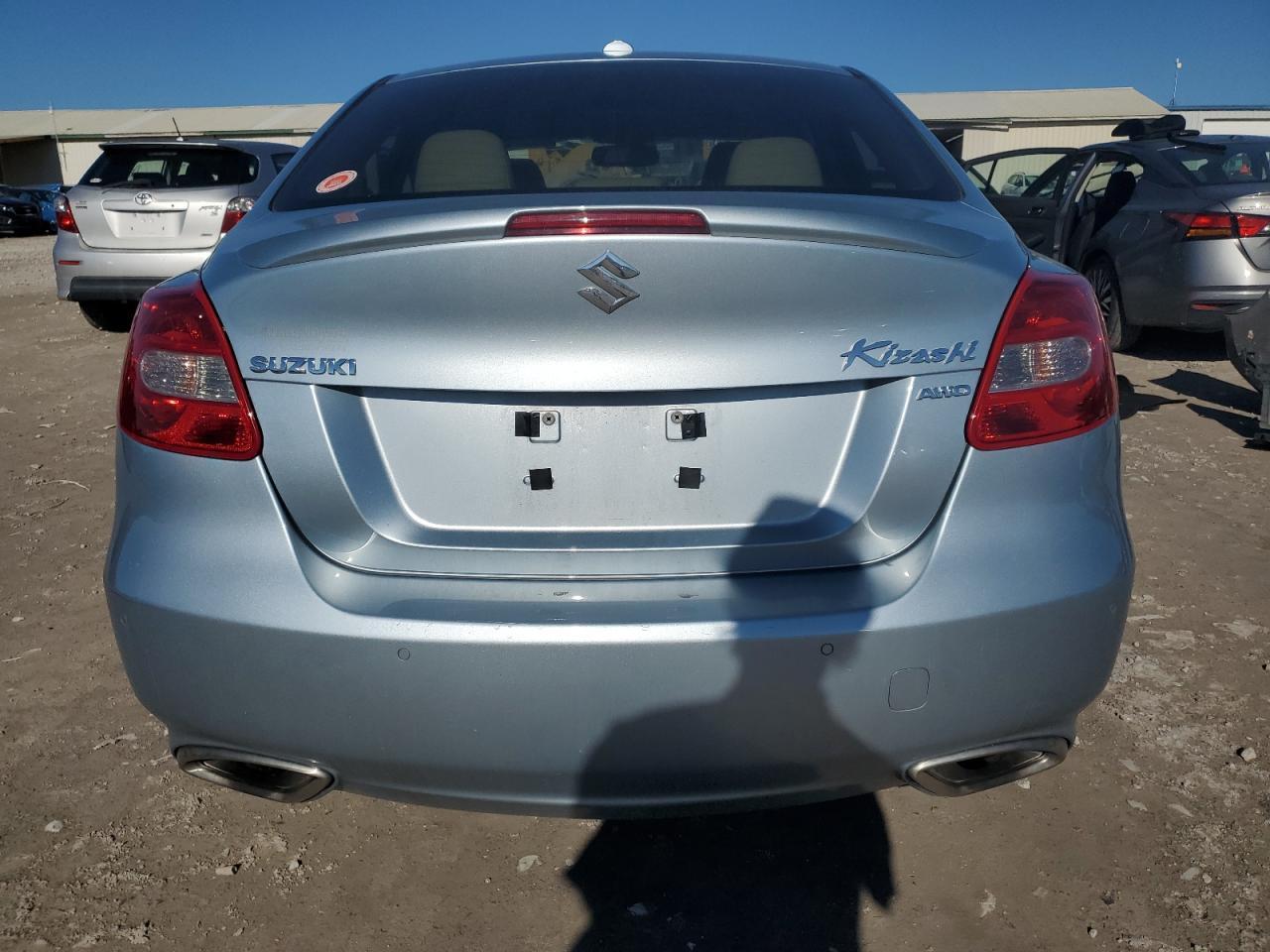 2012 SUZUKI Kizashi