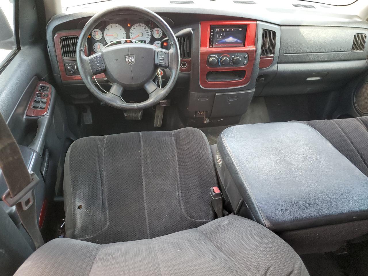 2004 DODGE RAM 1500