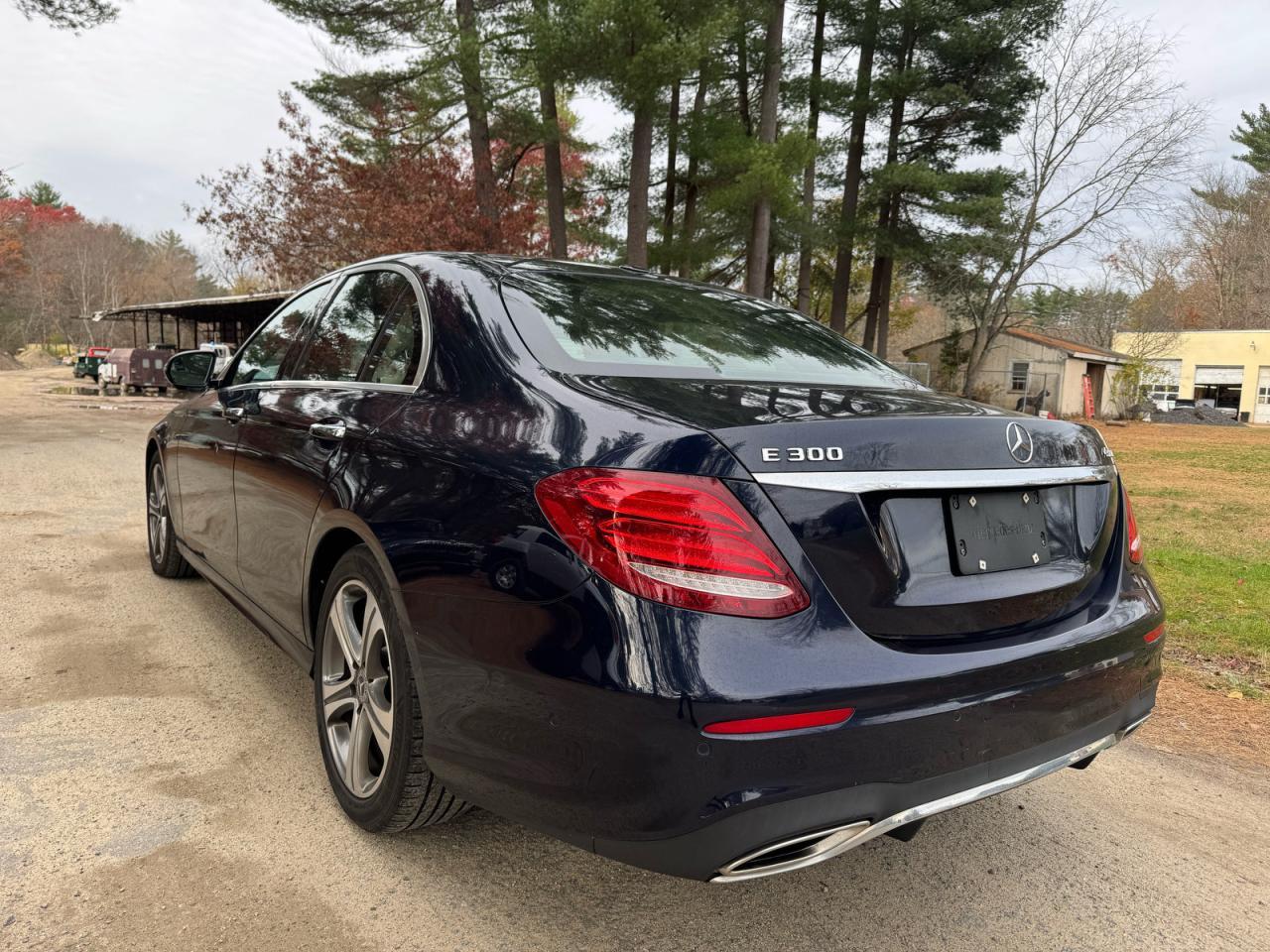 2018 MERCEDES-BENZ E-Class