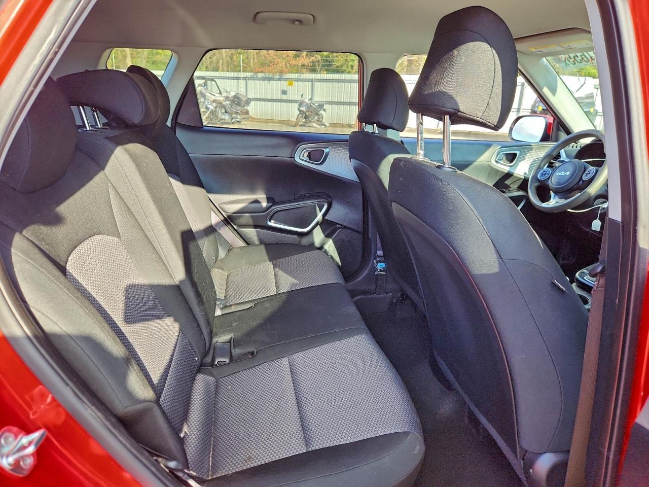 2022 KIA SOUL
