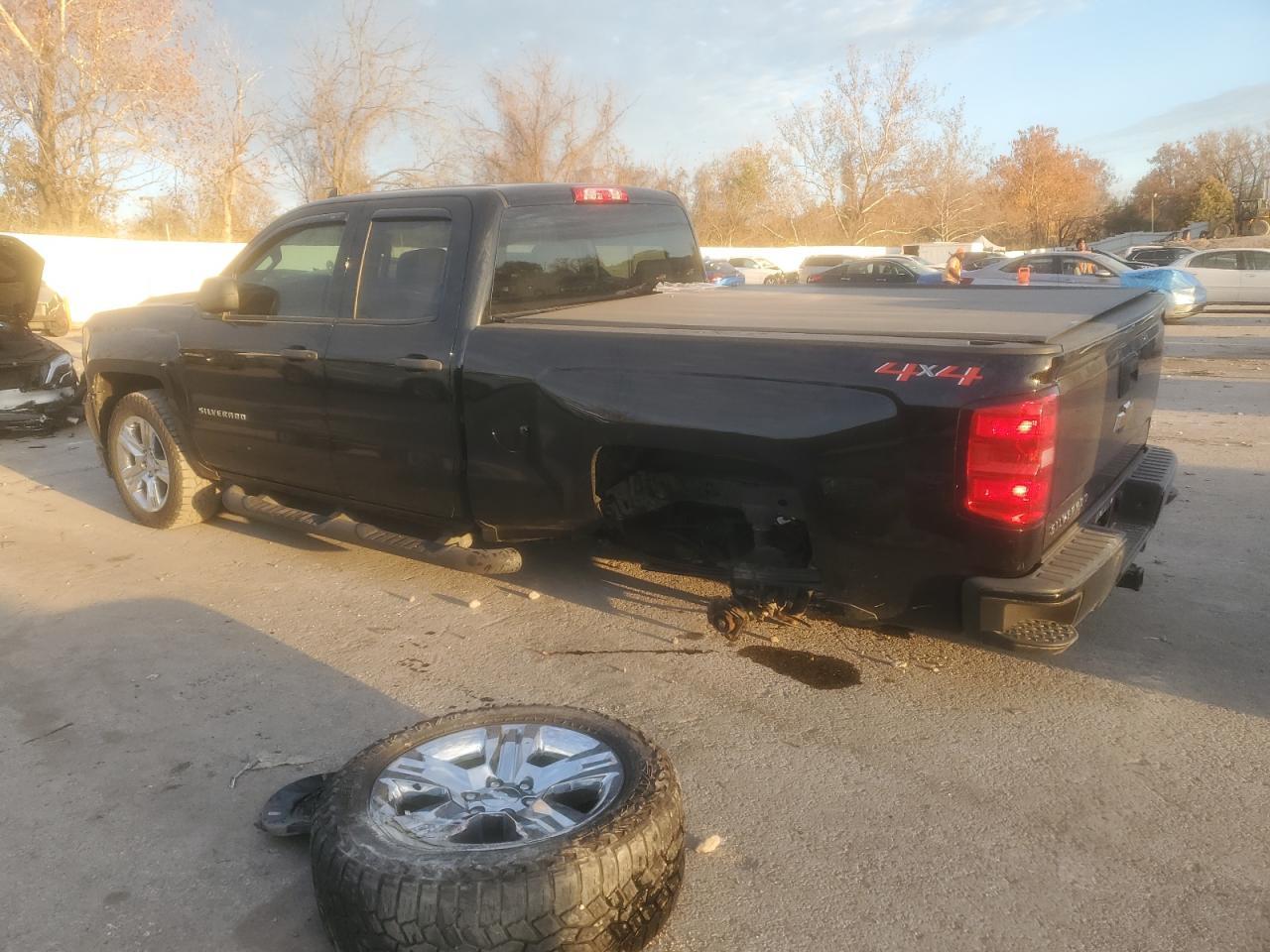 2018 CHEVROLET Silverado