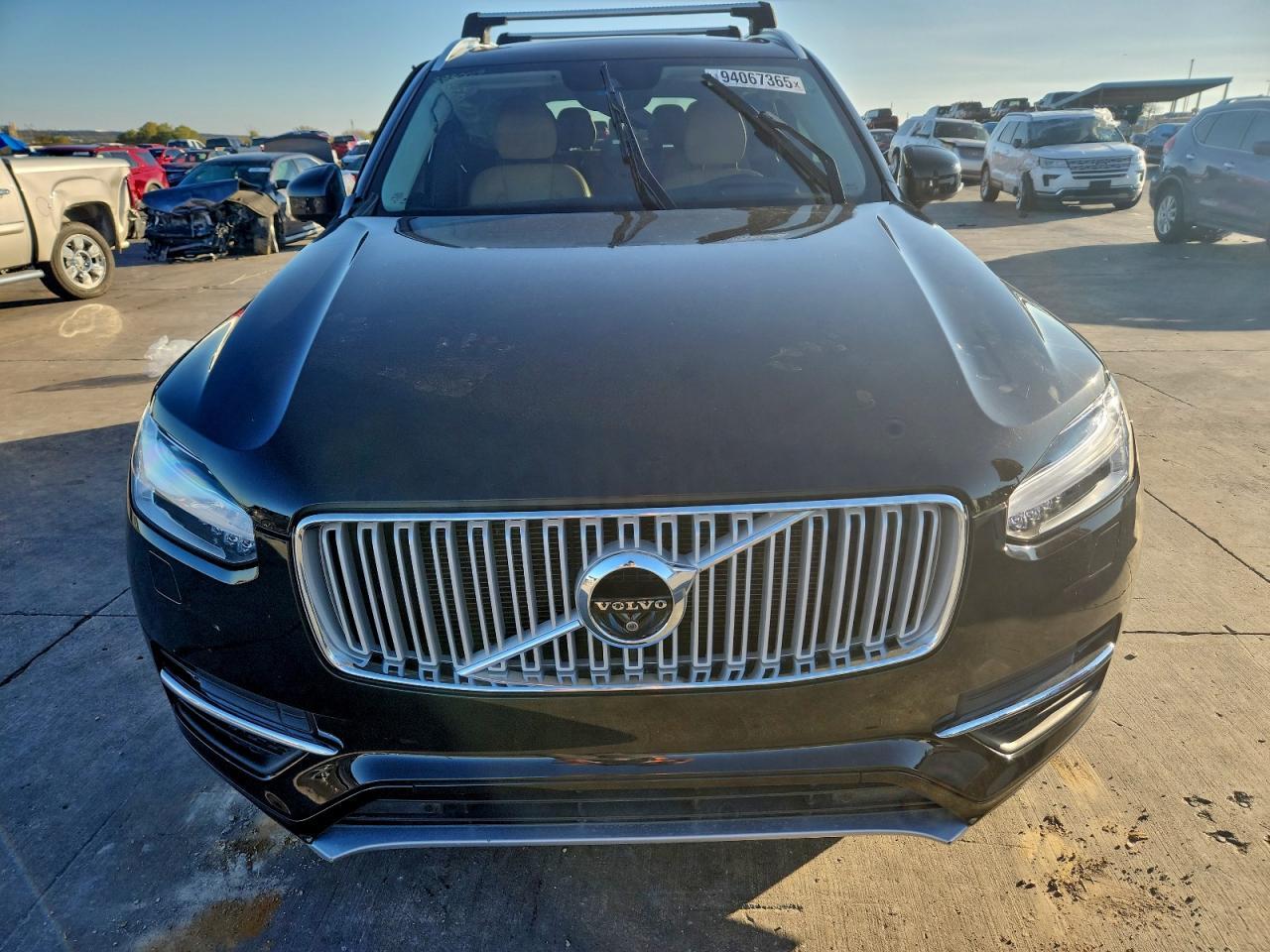 2016 VOLVO XC90