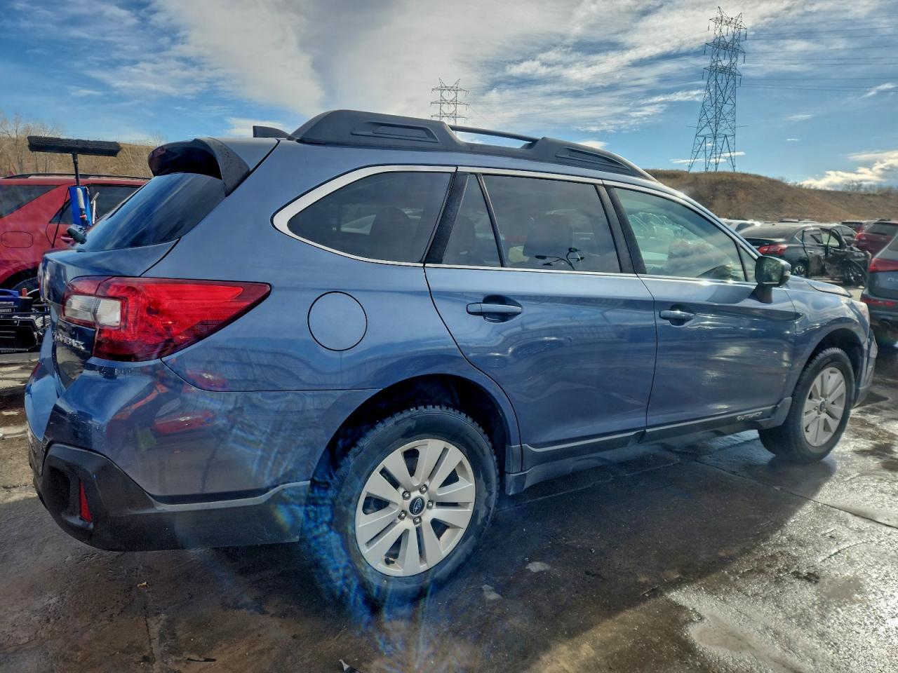 2018 SUBARU Outback