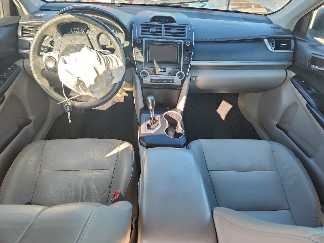 2012 TOYOTA CAMRY