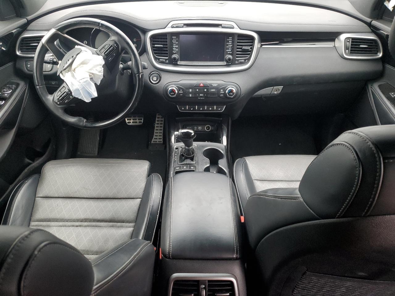 2016 KIA SORENTO