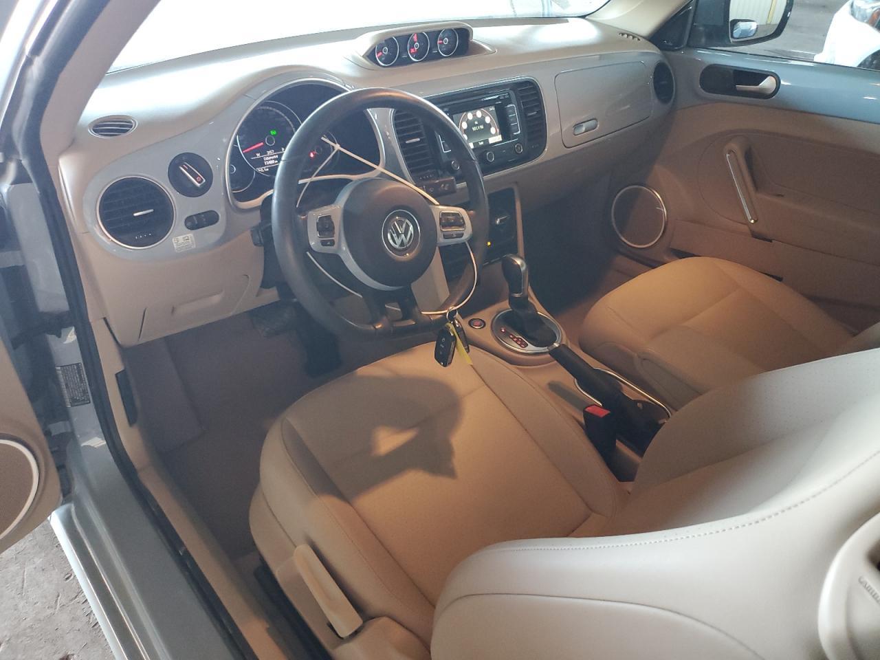 2015 VOLKSWAGEN Beetle