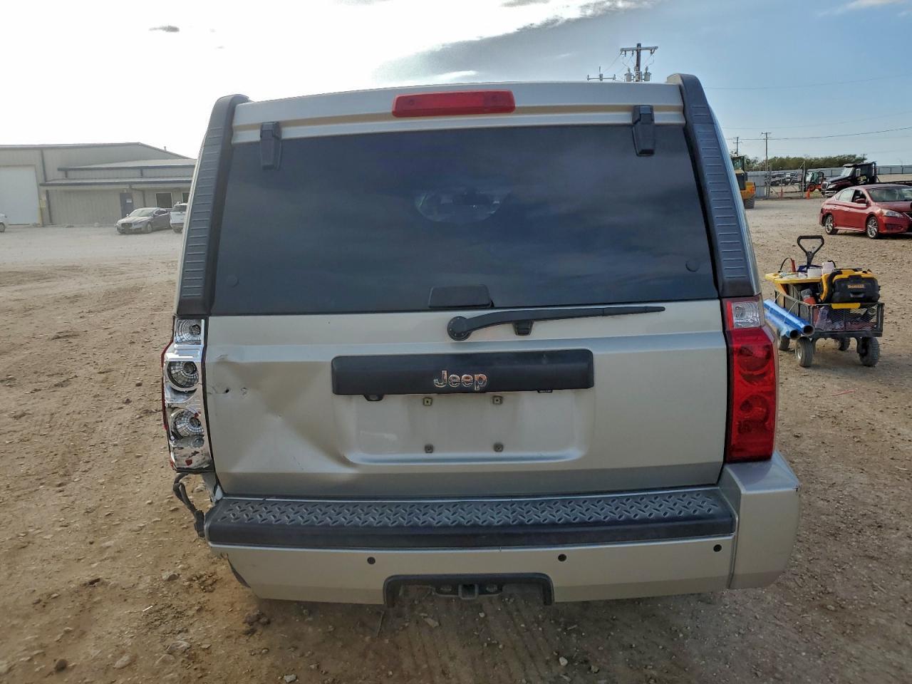 2008 JEEP Commander