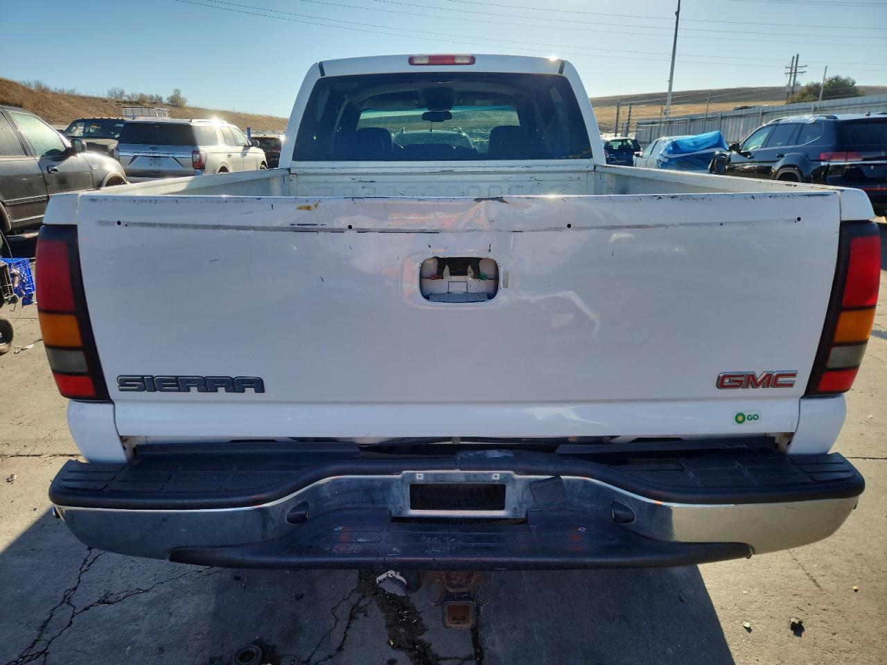 2005 GMC Sierra