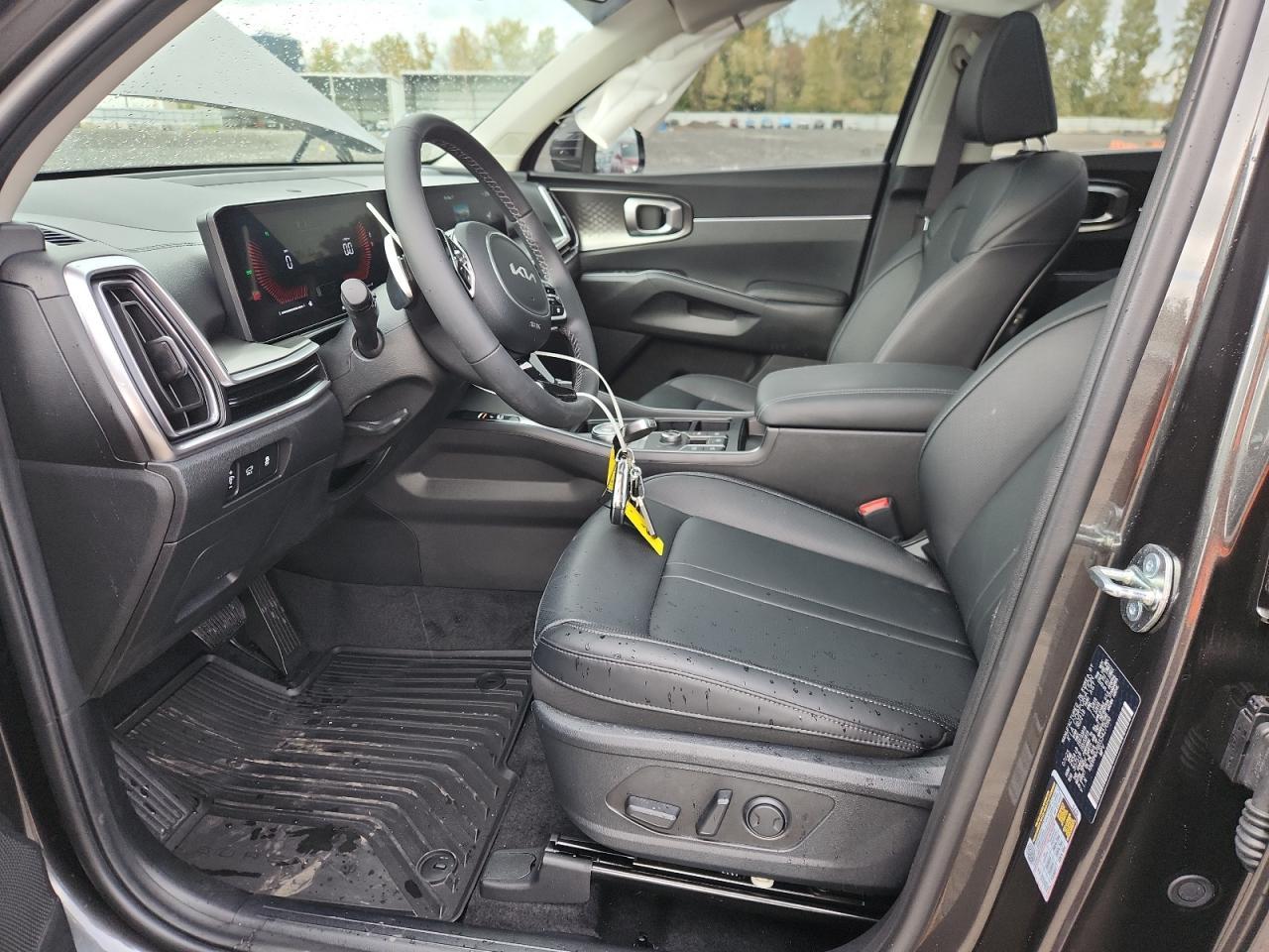2025 KIA SORENTO