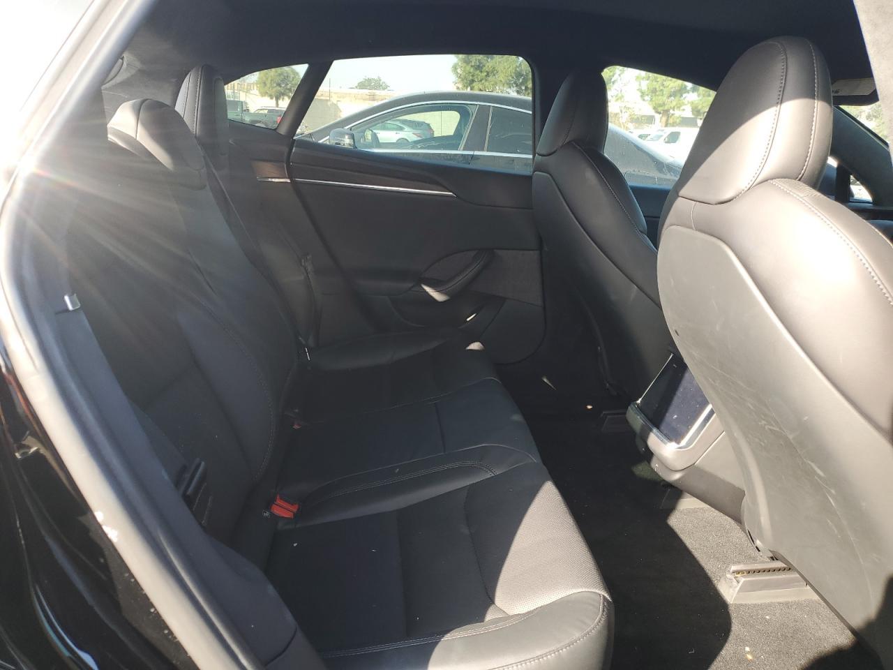 2021 TESLA MODEL S