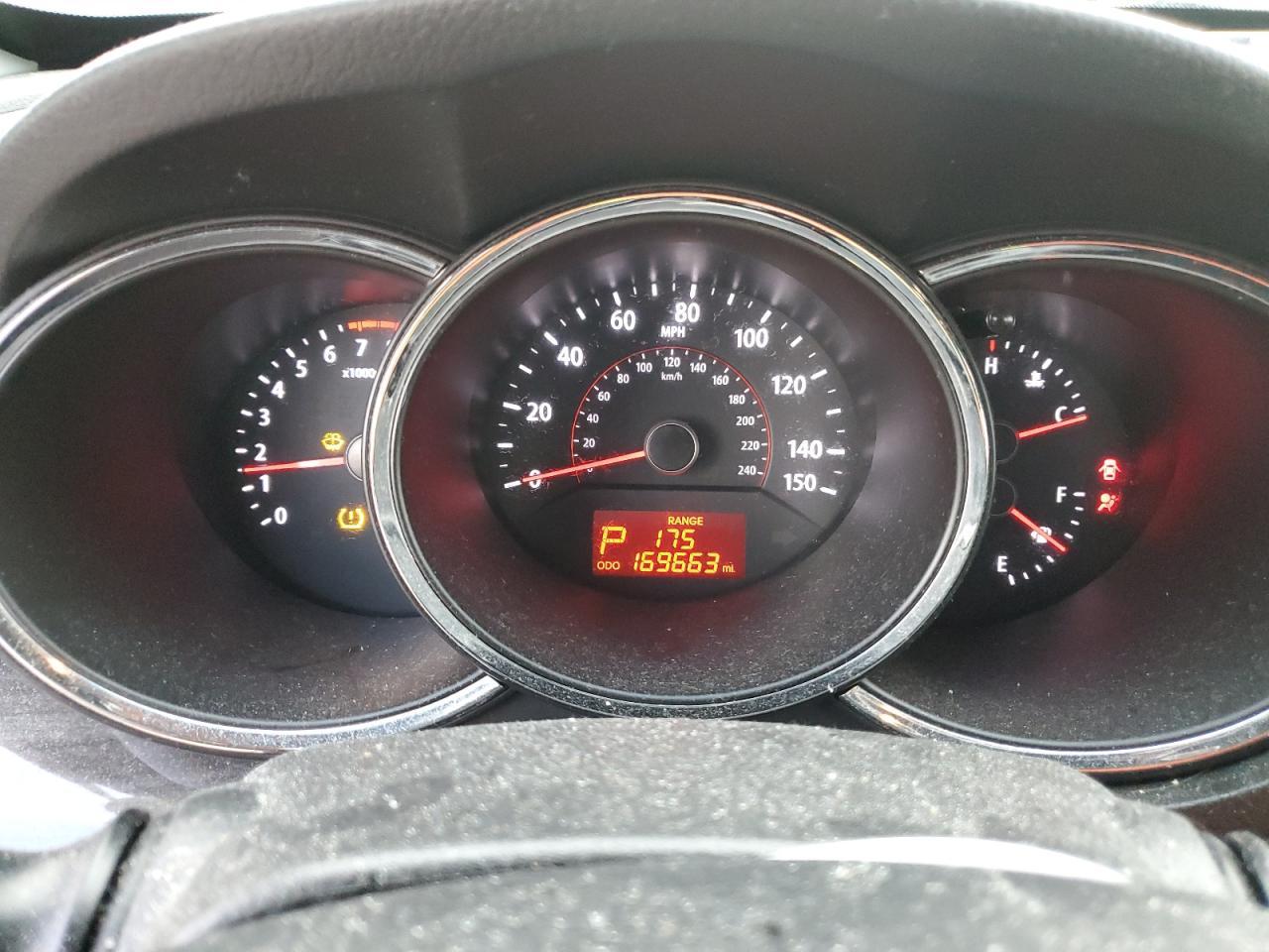 2013 KIA SORENTO