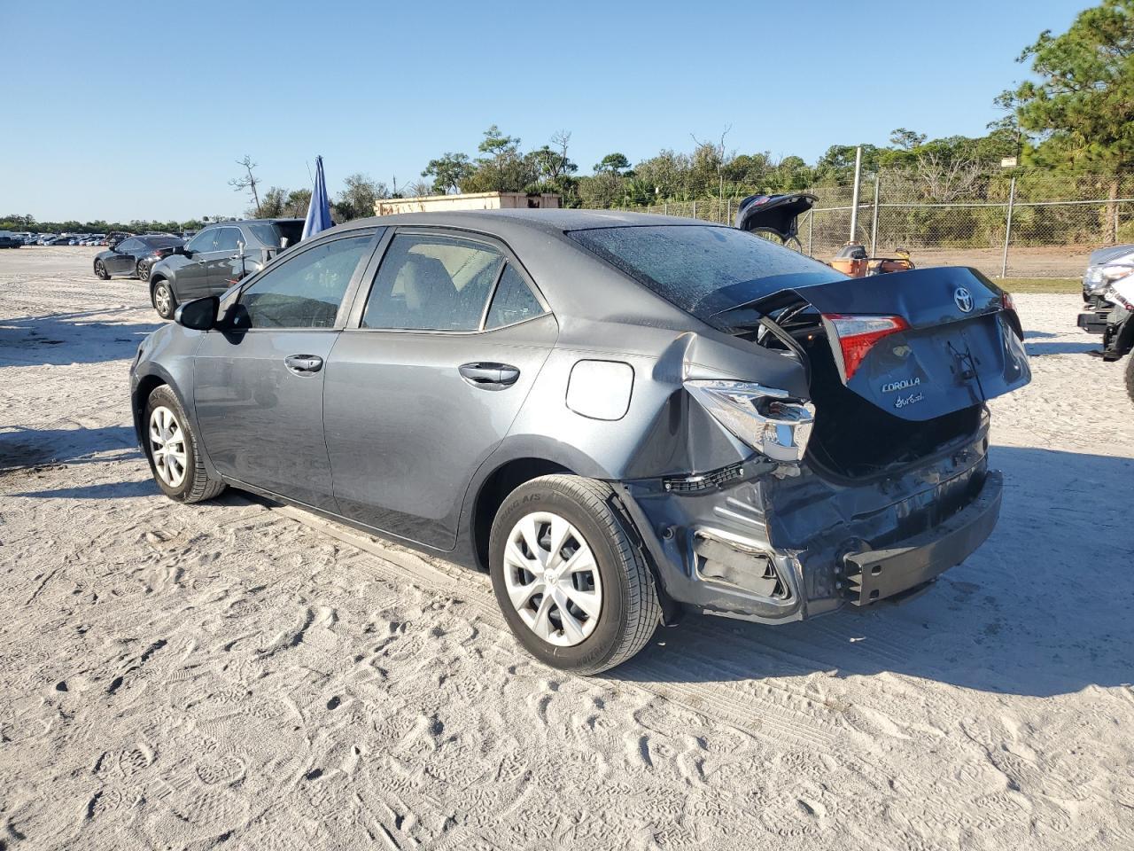 2015 TOYOTA COROLLA