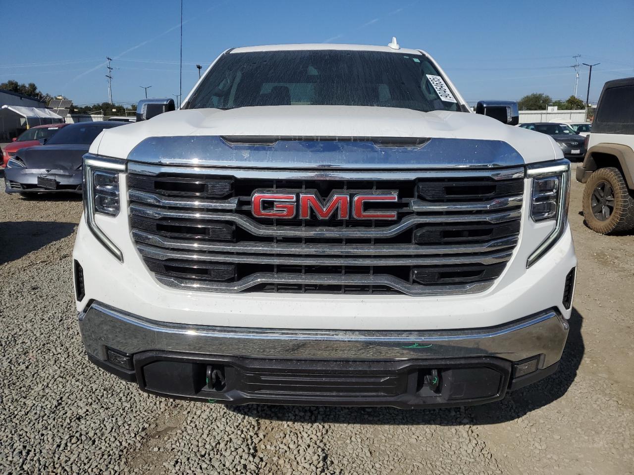 2024 GMC Sierra
