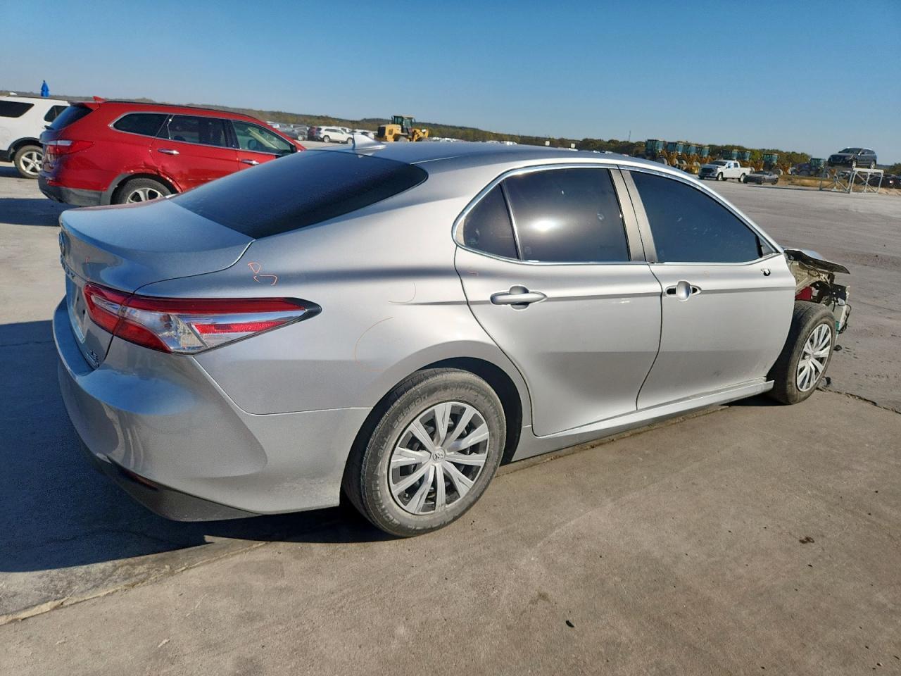 2018 TOYOTA CAMRY