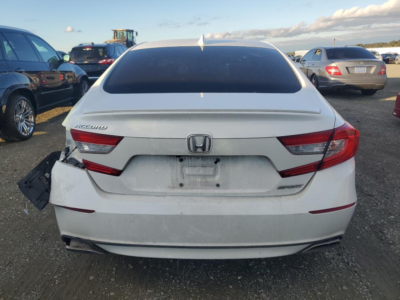 2019 HONDA ACCORD