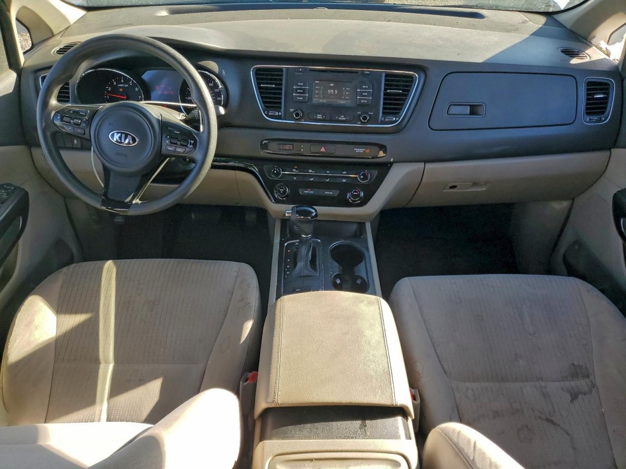 2017 KIA SEDONA