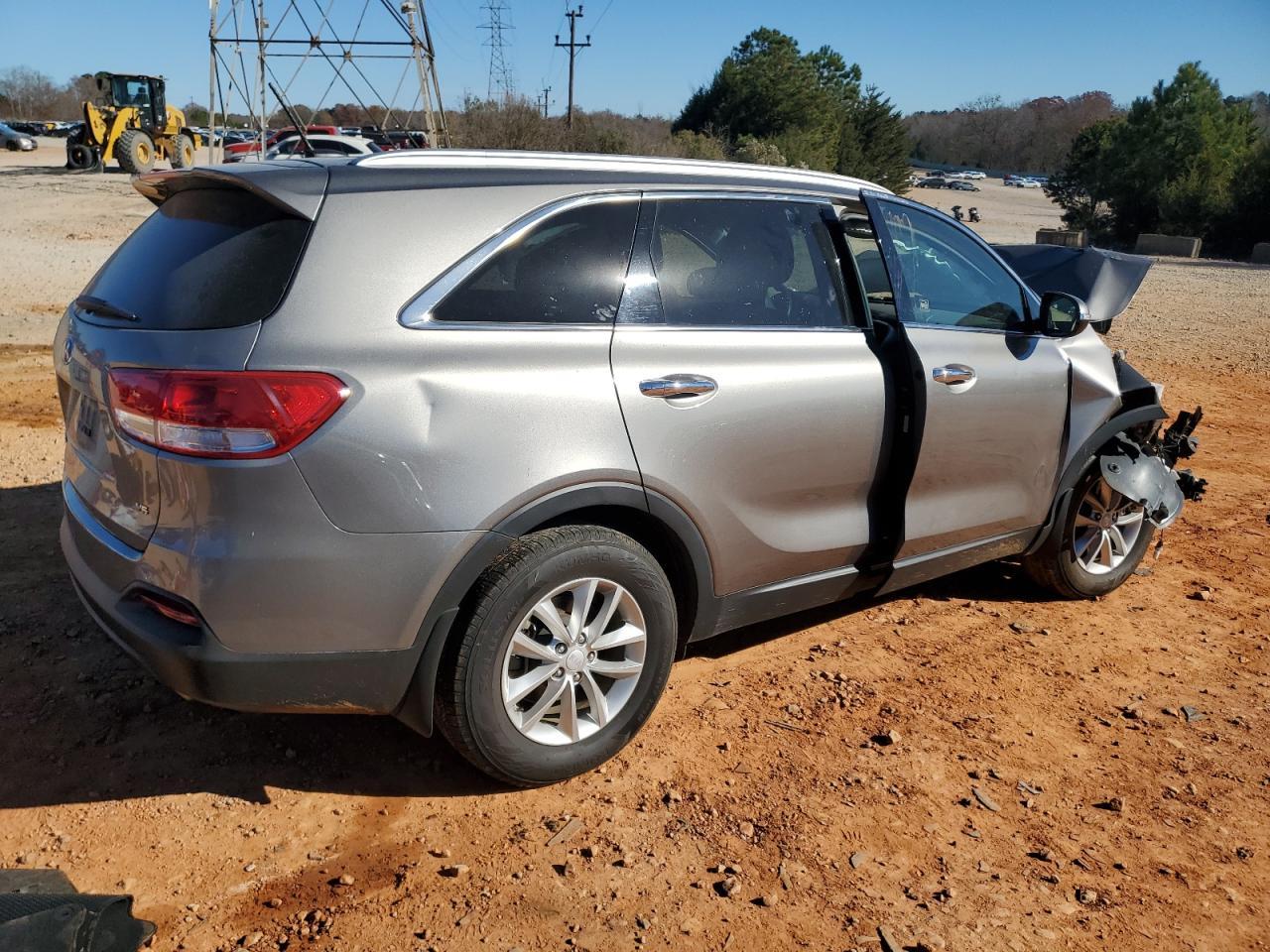 2016 KIA SORENTO