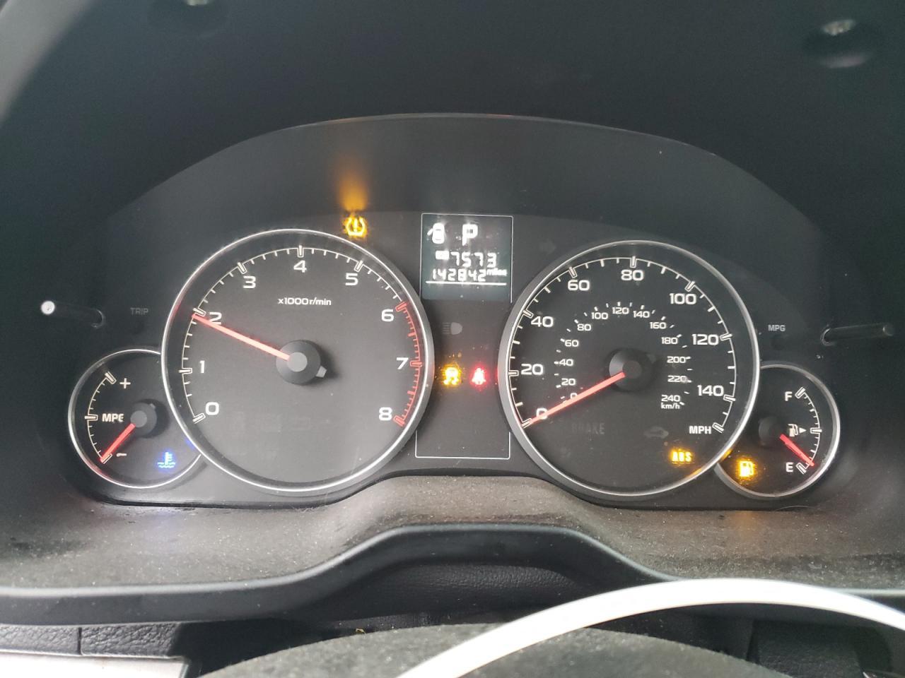 2013 SUBARU Legacy