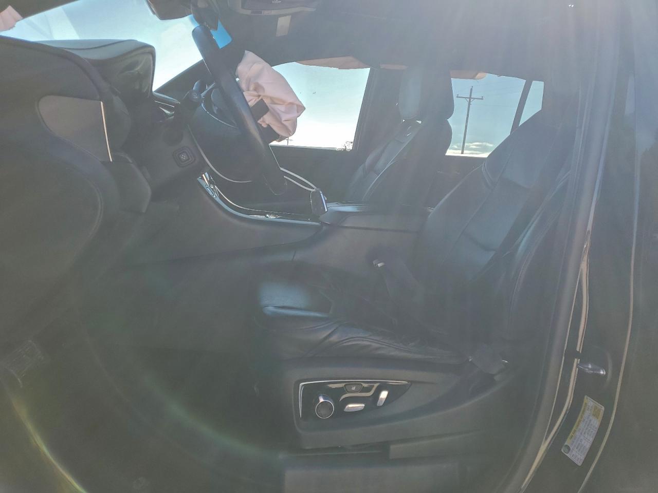 2016 CADILLAC ESCALADE