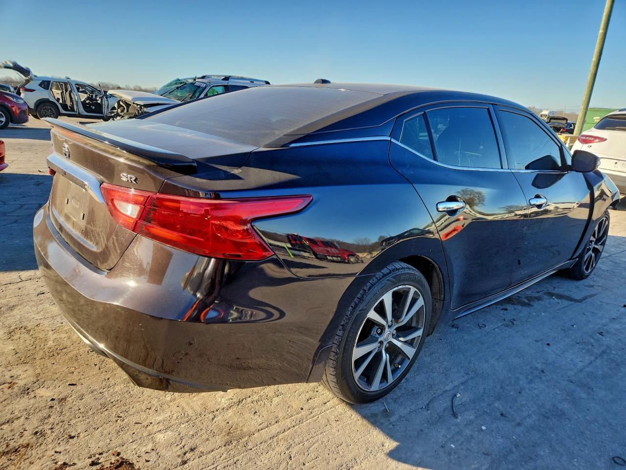 2016 NISSAN Maxima