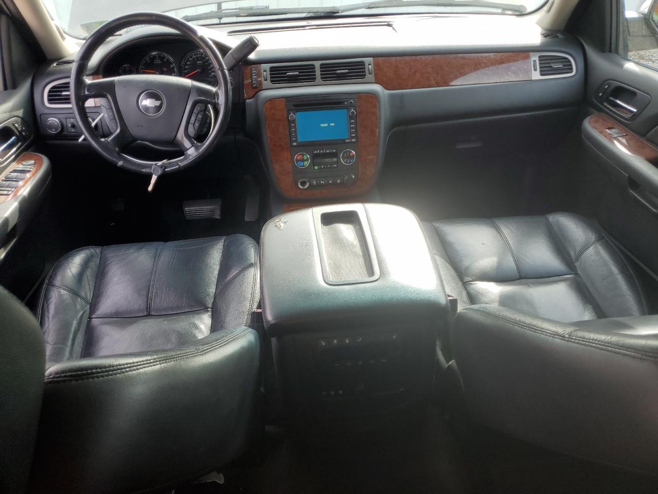 2008 CHEVROLET Suburban
