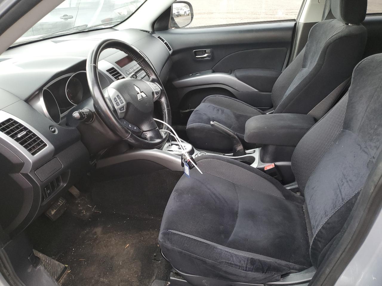 2010 MITSUBISHI outlander