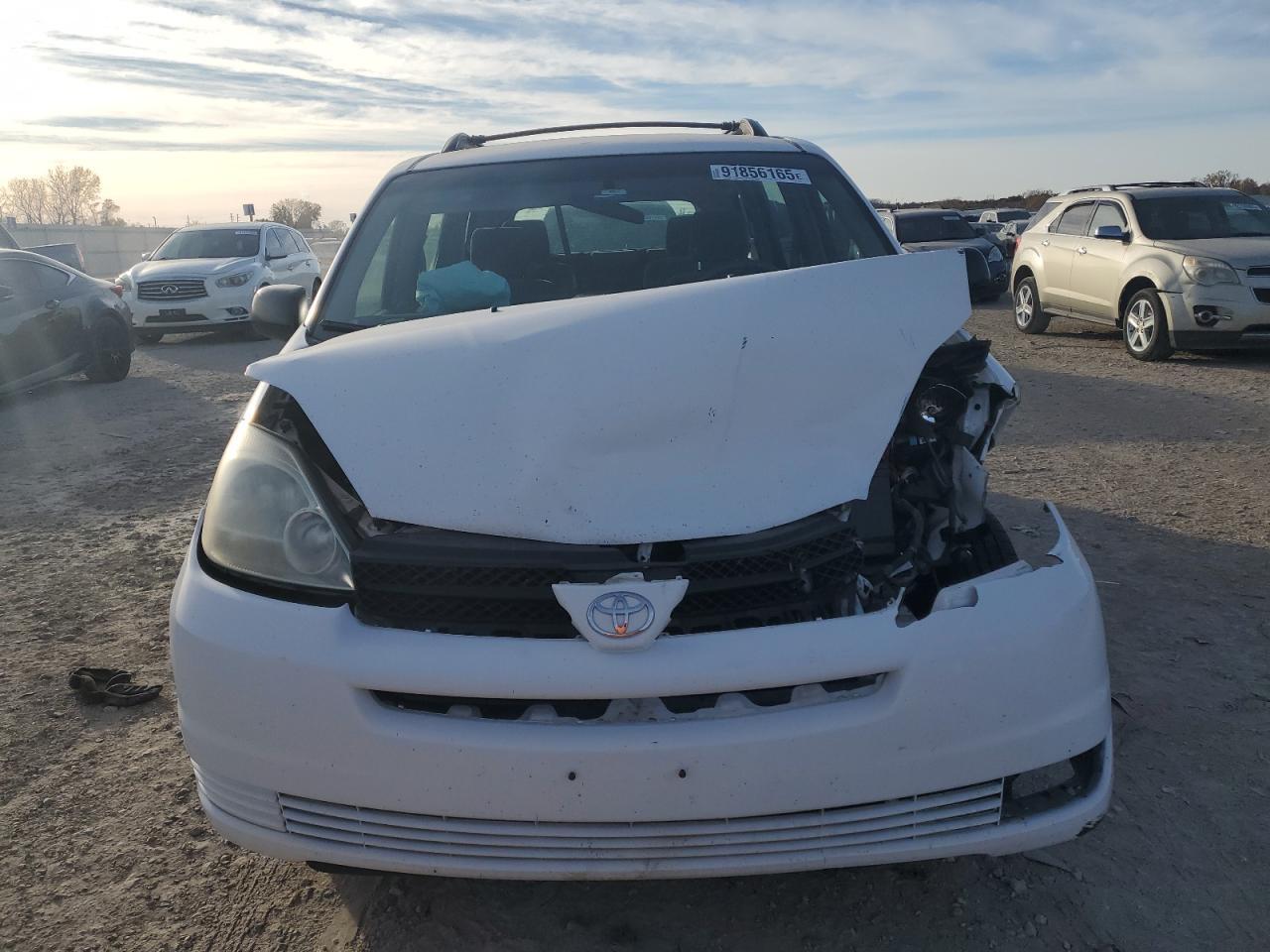 2005 TOYOTA SIENNA