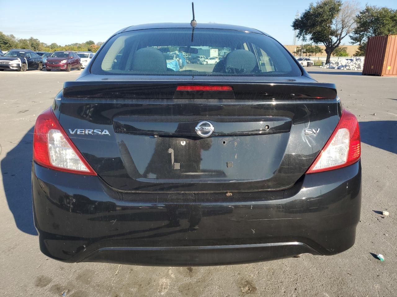 2019 NISSAN VERSA