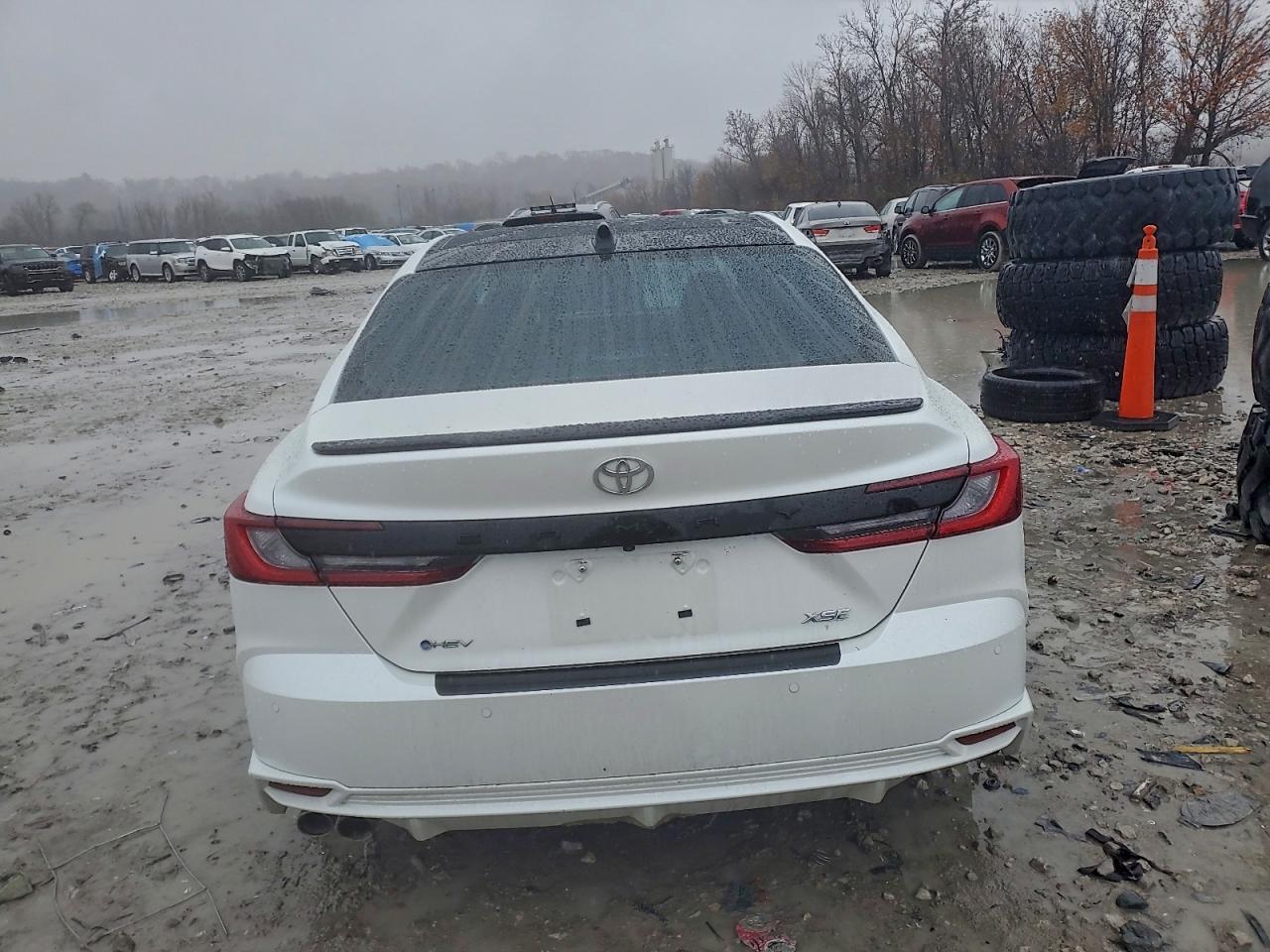 2025 TOYOTA CAMRY